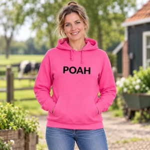 Hoodie POAH Roze met zwarte tekst – sfeerbeeld